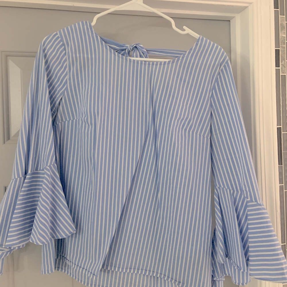 IZ BYER ruffled sleeve blouse